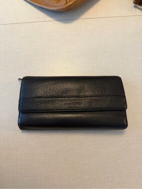 kate spade Black Pebbled Leather Wallet